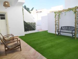 Casa com piscina e terraco em Faro - MyStay