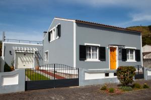 Maison de vacances Casa da Porta Amarela 11 Rua das Hortências 9555-195 Sete Cidades Açores