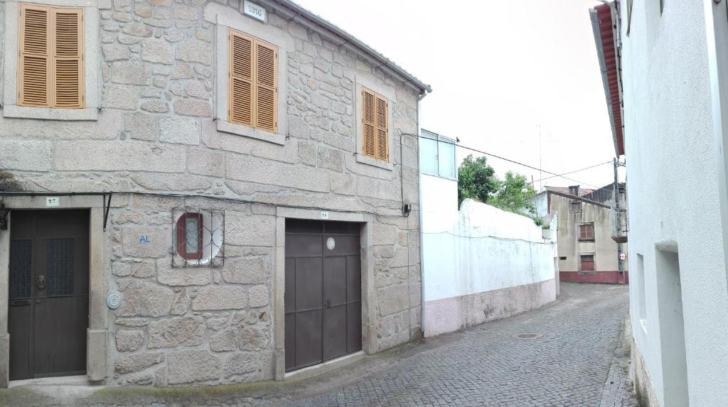 Casa da Rosa Rua do Vale 27, 6000-610 Póvoa de Rio de Moinhos
