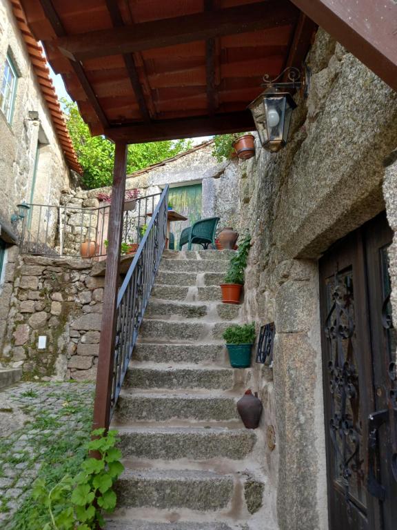 Casa da Ti Maria Pereira Travessa da Barreira Quebrada no 5 A, 6060-091 Monsanto