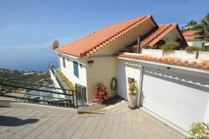 Maison de vacances Casa Daniela Caminho Velho 115 Arco da Calheta 9370-079 Calheta Madère