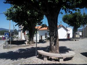 Maison de vacances Casa das Carvalhinhas Largo das Carvalhinhas, Nº1, São João da Serra São João da Serra, Oliveira de Frades 3680-264 Oliveira de Frades Région Centre