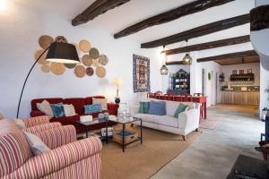 Casa do Chafariz - House by the vines