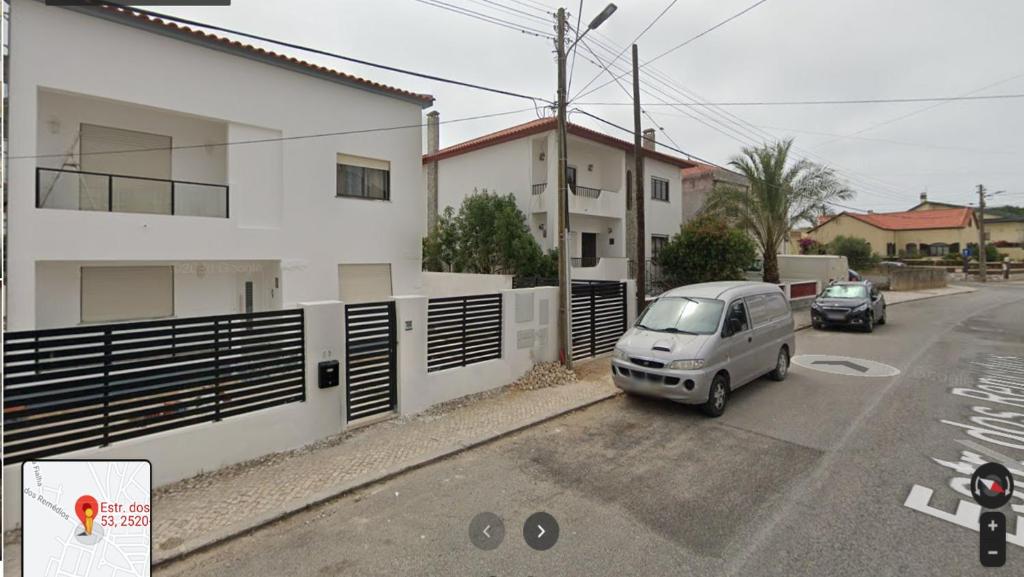 Casa do coral 53 Estrada dos Remédios, 2520-276 Peniche