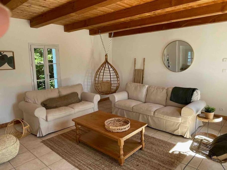 Casa do Páteo 5 - Aulas de Surf e Serviço de Compras 2640-018 Santo Isidoro