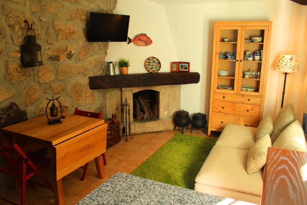 Casa do Rio - Eido do Pomar Lugar de Travassos s/n, Freguesia Oliveira, 4970-225 Arcos de Valdevez