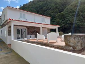 Maison de vacances Casa do sanguinho Rua do Burguete 9650-101 Faial da Terra Açores