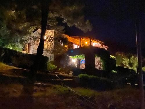 Casa do Tôjo e Rosmaninho