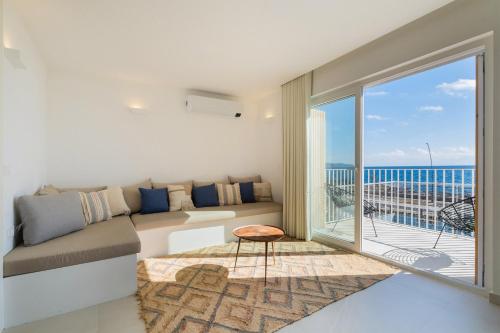 Casa dos Pedros (Beach House)