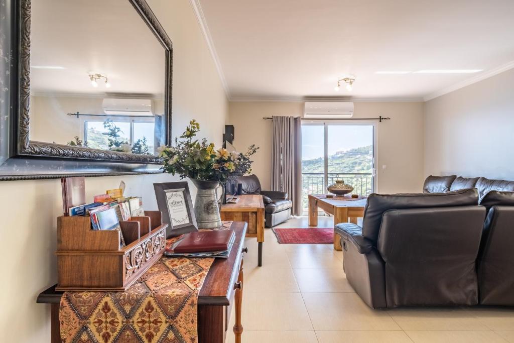 Casa grata Rua da Achada de Santo Antão, 9370-056 Arco da Calheta