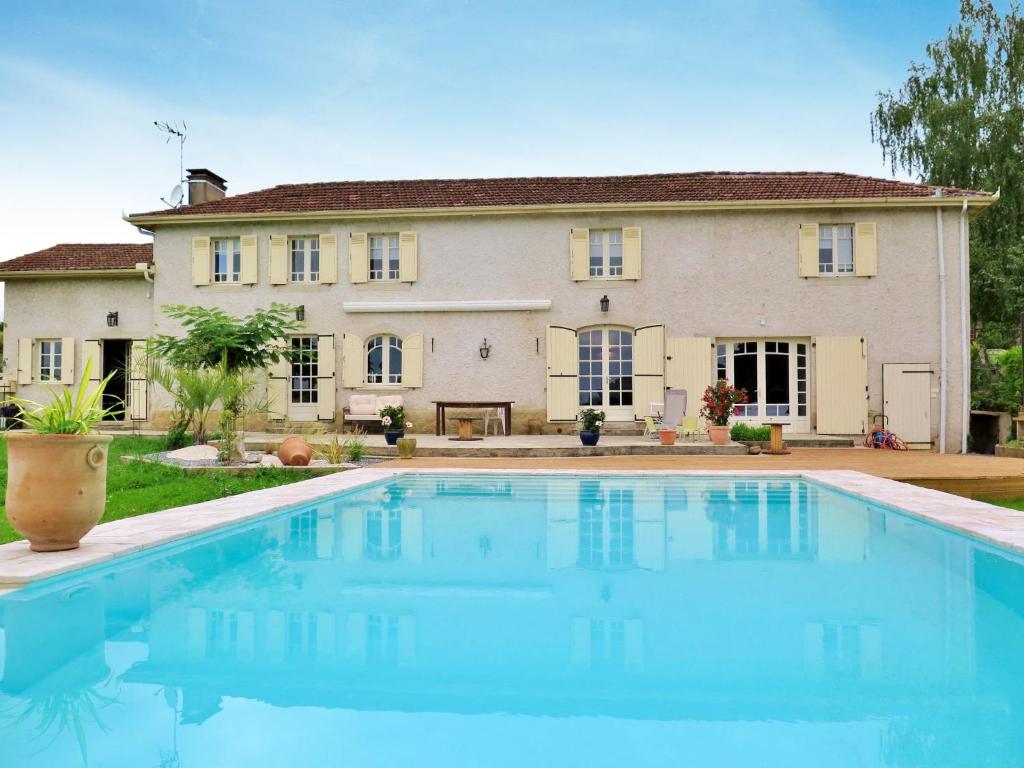 Casa MAJa Bretagne, Gîte 4/5pers, PLAGE de PENTREZ 29550 Saint-Nic
