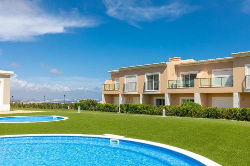 Casa Makin at Boa Vista Golf Resort, Bayview Village