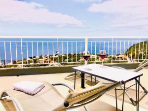 Casa Neves three bedrooms and fantastic sea view