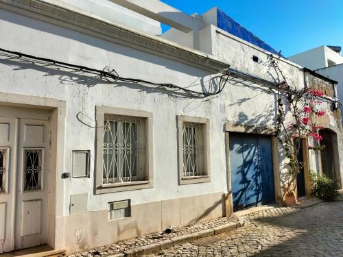 Casa Olhao with beautiful large roof terrace