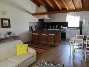 Casa Pompona 3