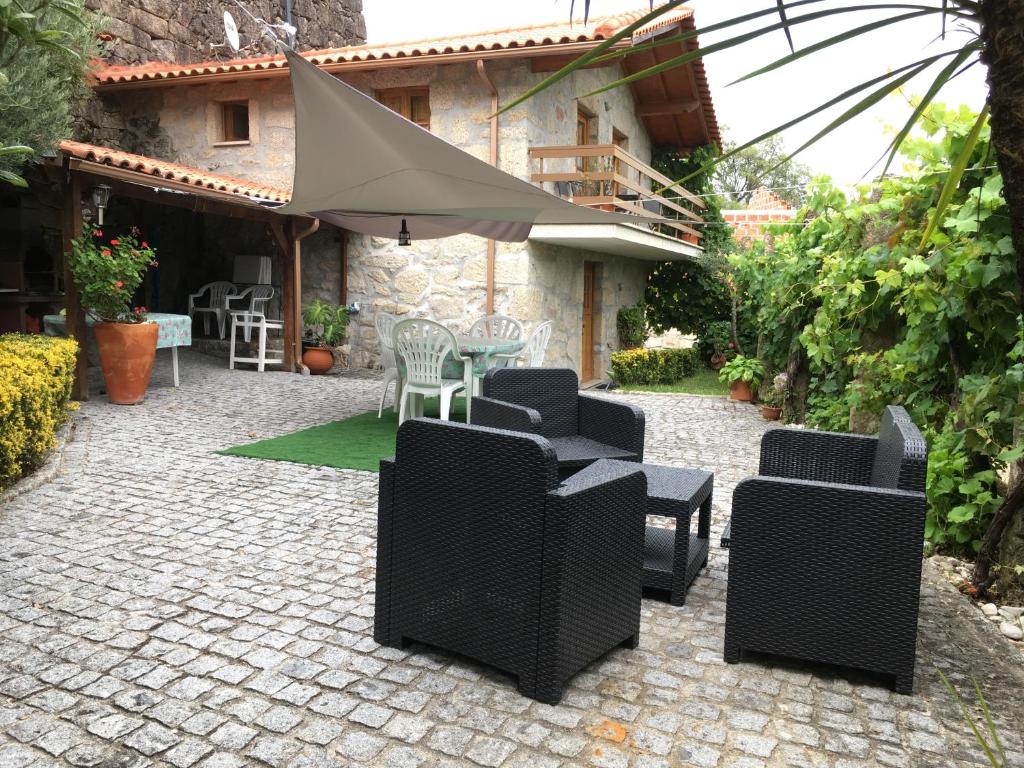 Casa Ponto Da Cruz T2 Estrada EM530 Vilarinho do Souto Ermelo, 4970-140 Arcos de Valdevez