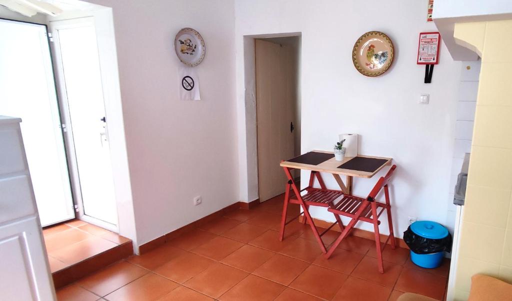 Casinha alentejana Rua da Carta Velha, 7000-511 Évora