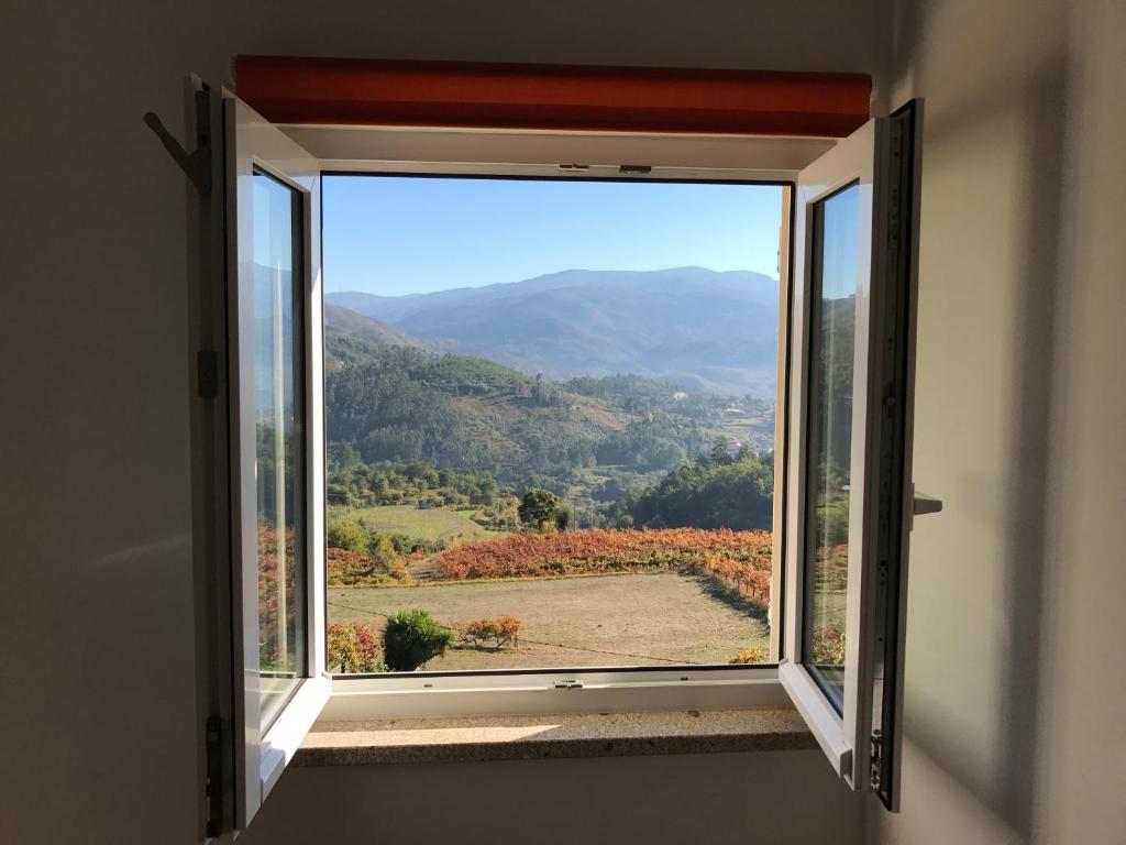 Casinha Minhota Lugar do Carvalhal eiras, 4970-135 Eirado