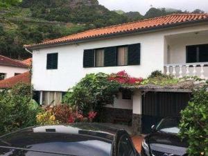 Maison de vacances Chalé Seixal - Sea View Rua João Fernandes Correia, Sitio do Penedo, Nº 18, Seixal 9270-126 Seixal Madère