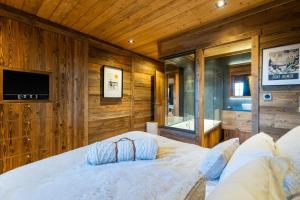 Chalet Angel