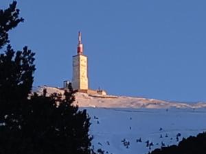 Maison de vacances Chalet d'argençon 7 lot du mont serein 84340 Mont Serein Provence-Alpes-Côte d\'Azur
