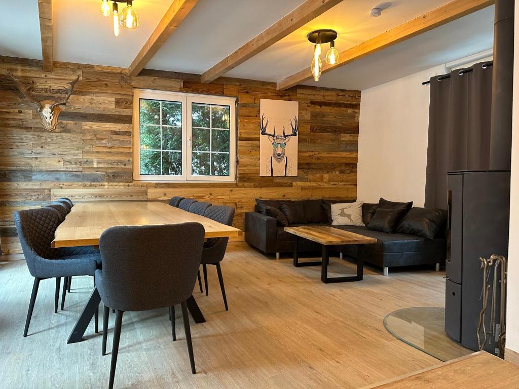 Maison de vacances Chalet Ferienhaus Dresden 1a Scharfensteinstraße 01326 Dresde