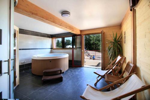 Chalet luxe 13 personnes SPA SAUNA VOSGES-GERARDMER