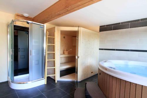 Chalet luxe 13 personnes SPA SAUNA VOSGES-GERARDMER