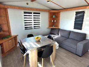 Chalet proche de la mer - Piscines chauffees