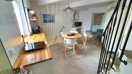 Chaleureuse Maison de pécheur Plat du pays Clim et Wifi