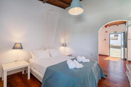 Chaparral Wonderful house in Nature 1h from Lisbon by SoulPlaces