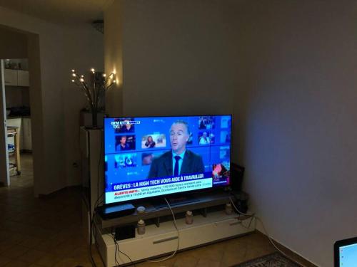 Charmant cocon familiale avec cheminée et jardin