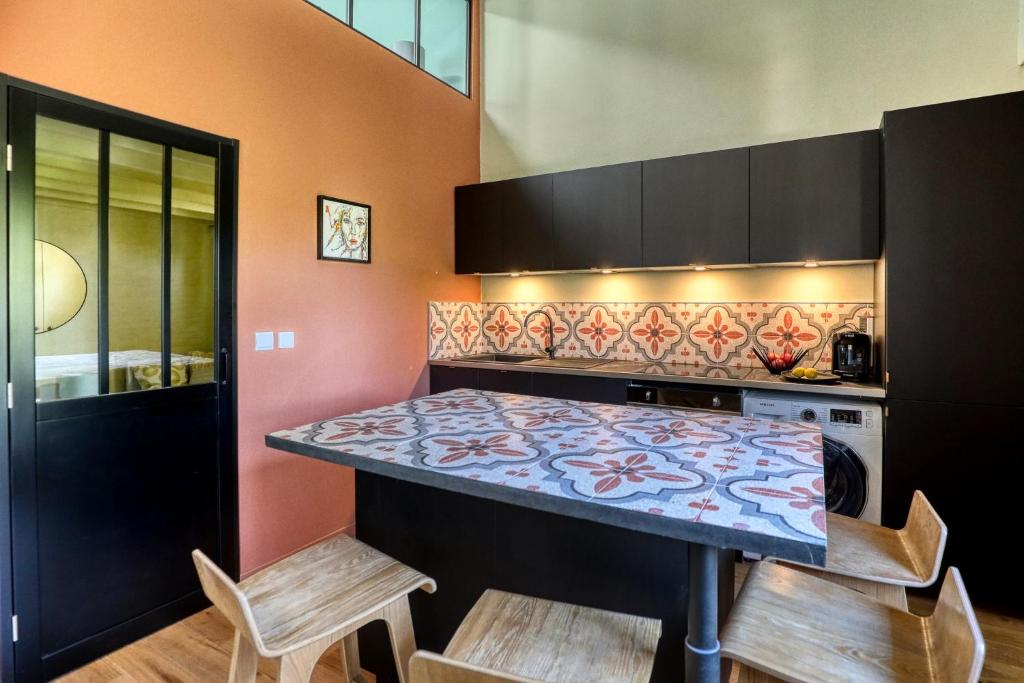 Charmant cocon familiale avec cheminée et jardin 69500 Bron