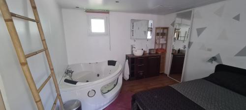 Charmant Mobil-home proche plage, parking gratuit