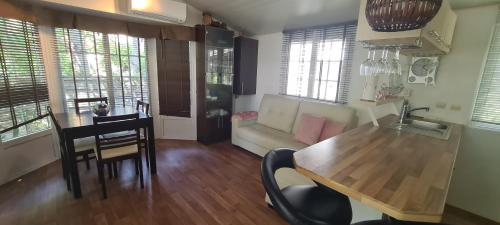 Charmant Mobil-home proche plage, parking gratuit