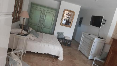 Charmant studio dans maison d'hôte dans un écrin de verdure