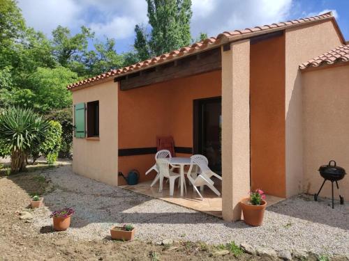 Charmant T2 moderne au calme avec jardin vue sur Canigou