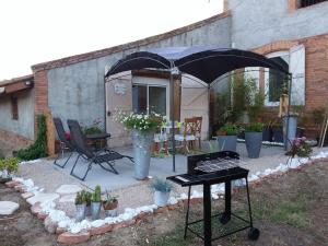 Maison de vacances Charmante Dépendance en campagne 1404, chemin de Latour - Lieu dit Landuze 32130 Samatan Midi-Pyrénées