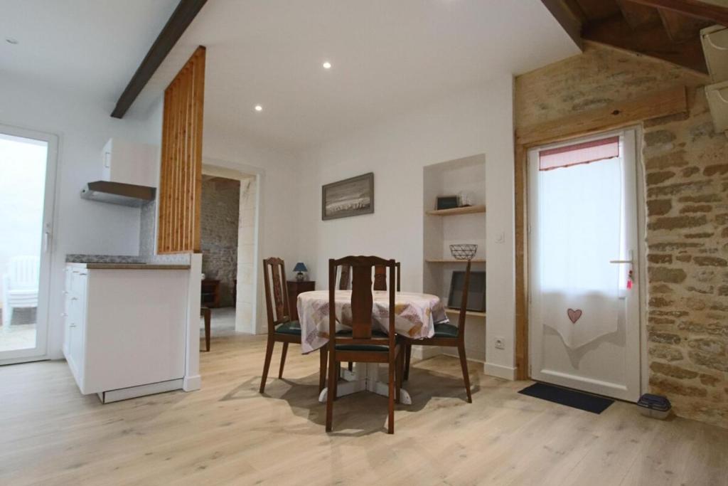 Charmante Maison à Vézac au cœur des 5 Châteaux 24220 Vézac