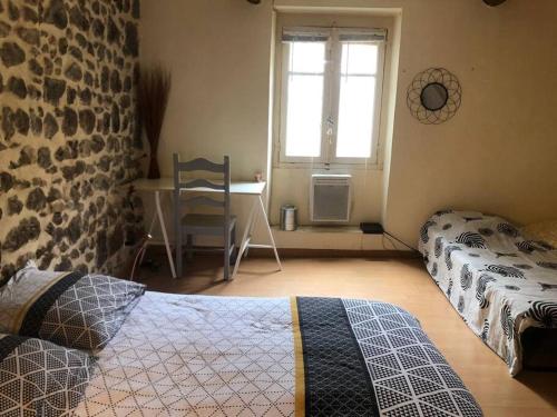 Charmante maison avec cour