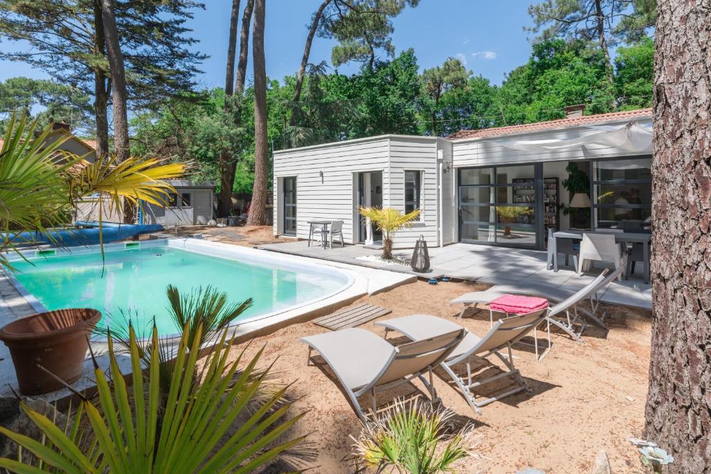 Maison de vacances Charmante maison de plain pied avec piscine des fresnes, 6 44250 Saint-Brévin-les-Pins