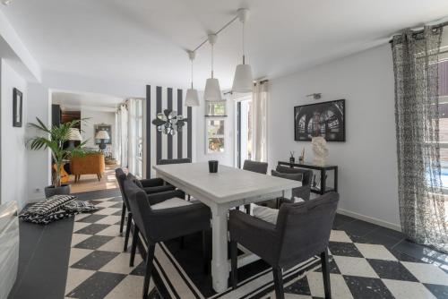 Charmante maison de plain pied avec piscine