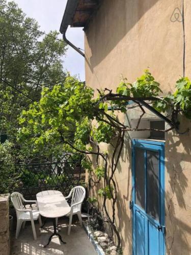 Charmante maison de village à Fontaine-de-Vaucluse