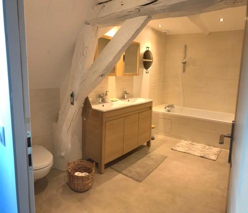 Charmante maison en pierre champenoise