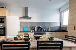 Maison de vacances Charmante maison pour 6 a St Hilaire de Riez Des parées, 6 85270 Les Bussolleries Pays de la Loire