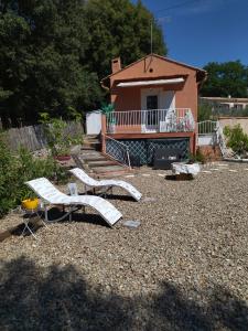 Charmante maisonnette au calme