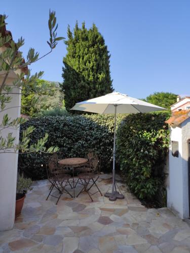 Charmante petite maison a l'éntrée de Saint Tropez