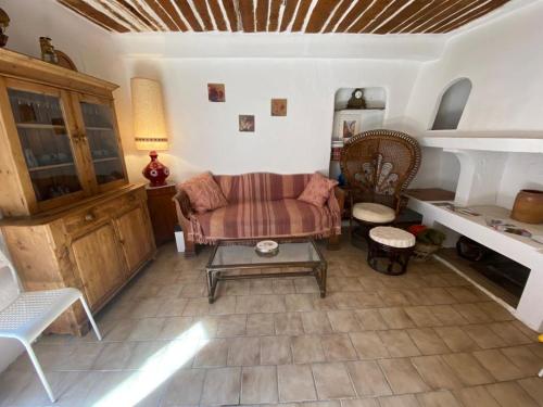 Charmante petite maison de village au centre