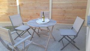 Charmante petite maison Rostiviec bord de mer