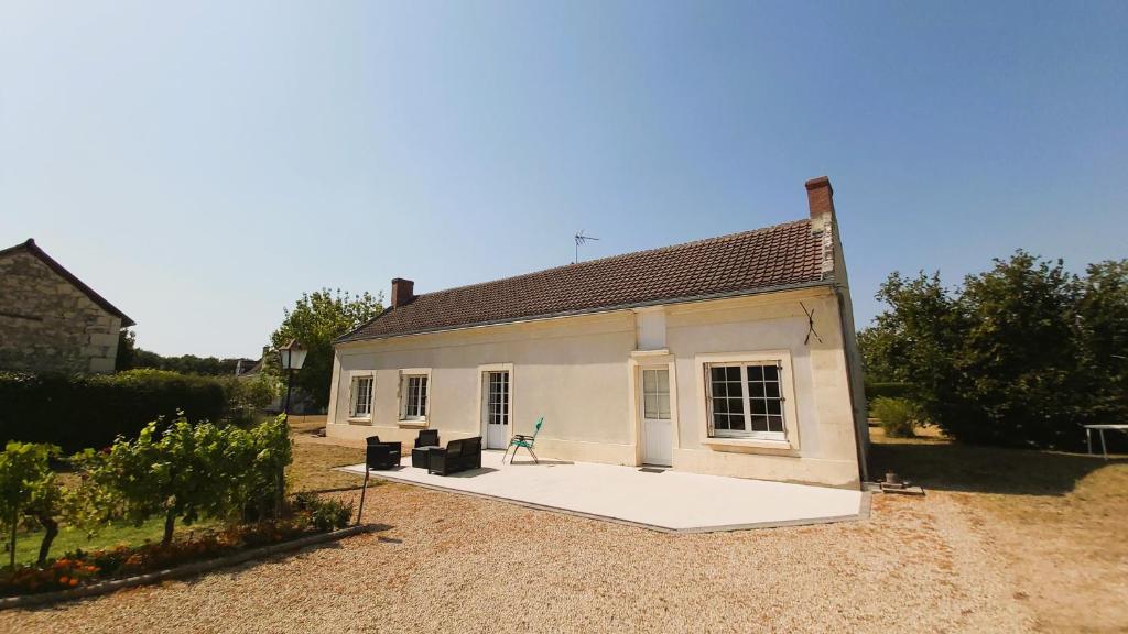 Charme en Touraine 7p #châteaux #nature #vignobles 15 Rue du Port Charbonnier, 37130 Port Plat